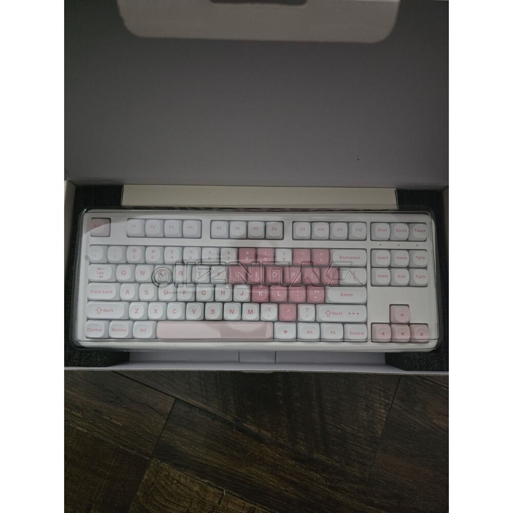 YUNZII B87 TKL Wireless Mechanical Keyboard Pink White Heart Tri-Mode QMK/VIA